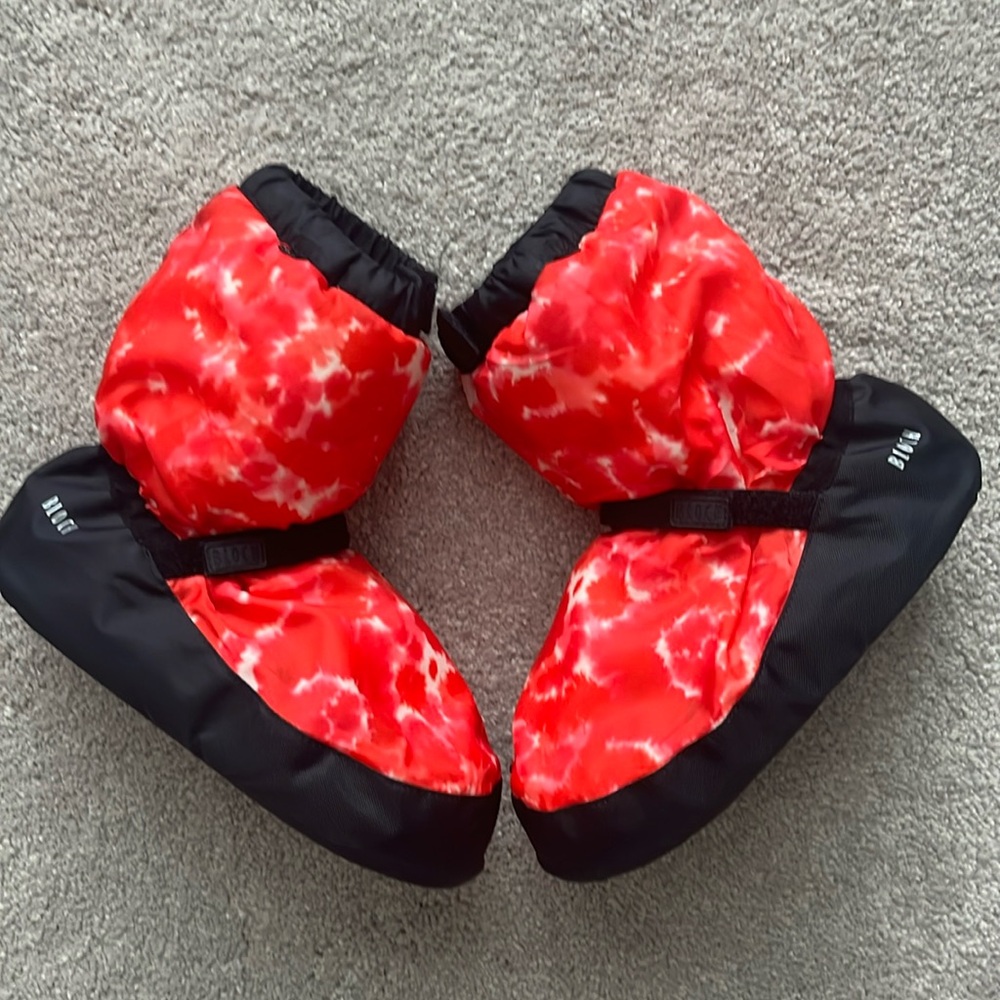 Bloch XS dance warm up booties